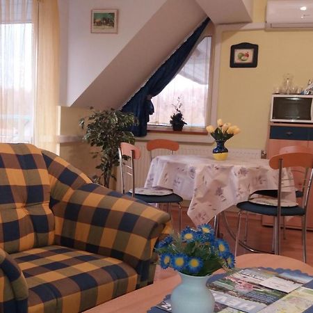 Molnar Apartman Хевиз Экстерьер фото